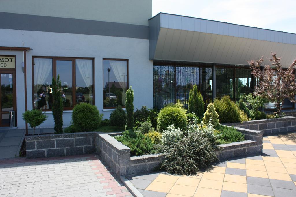 Hotel Vanillia Kluki  Ngoại thất bức ảnh