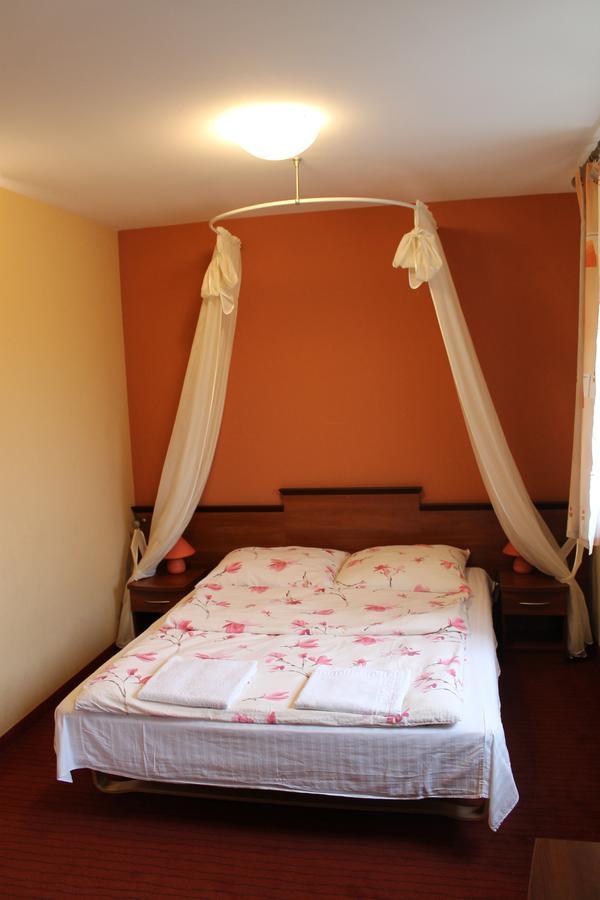 Hotel Vanillia Kluki  Ngoại thất bức ảnh